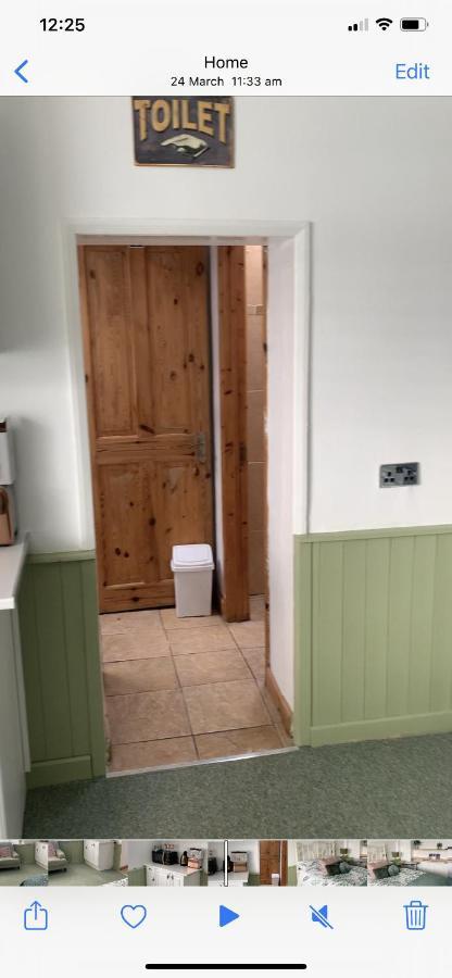 Bed and Breakfast Barrs Court Beds Warmley Экстерьер фото