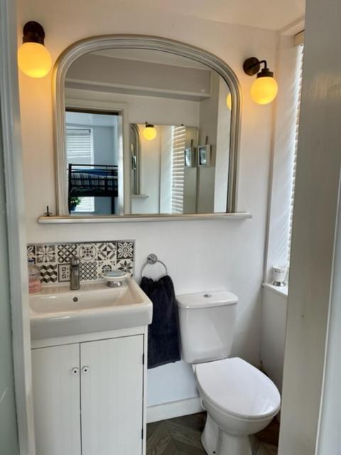 Bed and Breakfast Barrs Court Beds Warmley Экстерьер фото